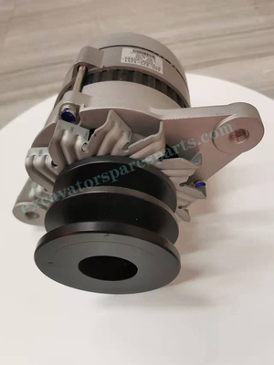 600-821-5620 alternateur de Spare Parts Engine 6D125 de l'excavatrice 600-821-5630