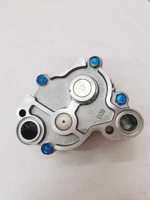Pièce d'Oil Pump 6D34 d'excavatrice du moteur ME084735 pour SY215 L220-0017M