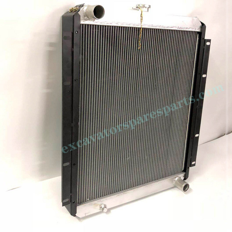 Réservoir d'eau de chauffage en aluminium d'appareil de chauffage d'approvisionnement en eau de réservoir d'eau d'excavatrice pour SANY 215-8